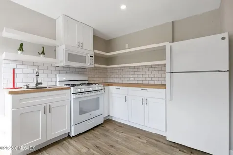 79 Hamilton Avenue Greenwich CT 06830