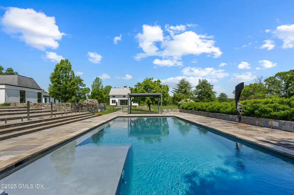 4800 Congress Street Fairfield CT 06824