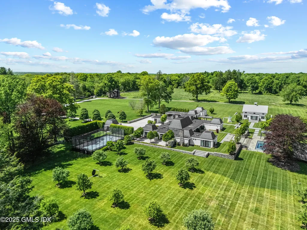 4800 Congress Street Fairfield CT 06824