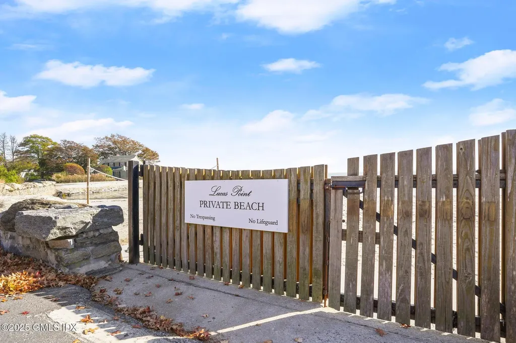 209 Shore Road Old Greenwich CT 06870