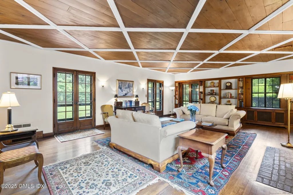 20 Cook Road Stamford CT 06902