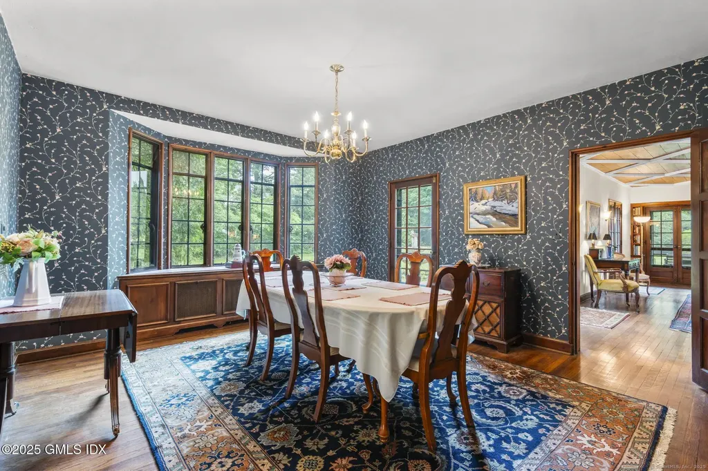 20 Cook Road Stamford CT 06902