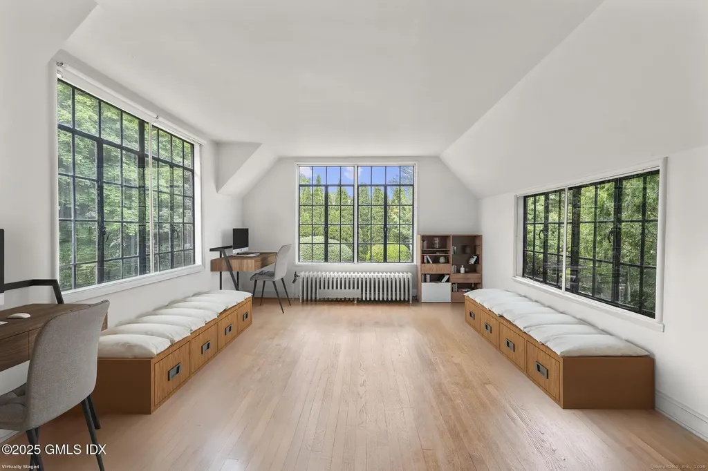 20 Cook Road Stamford CT 06902