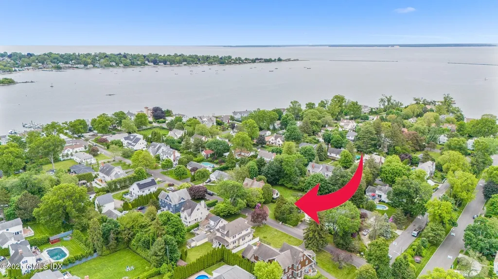 20 Cook Road Stamford CT 06902