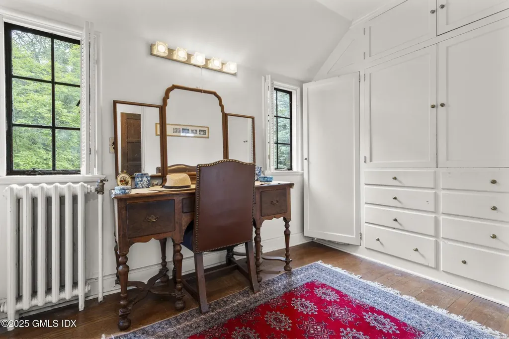 20 Cook Road Stamford CT 06902