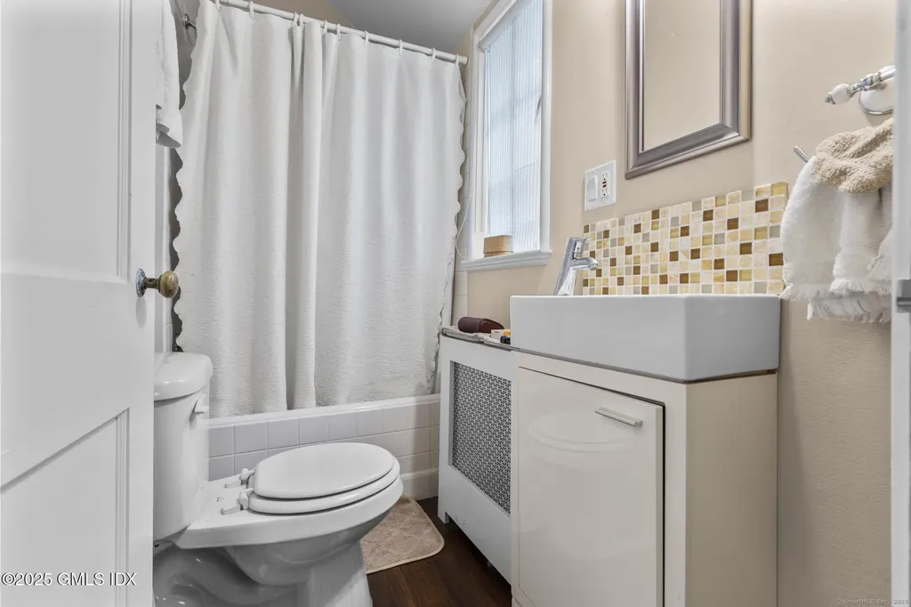 20 Cook Road Stamford CT 06902