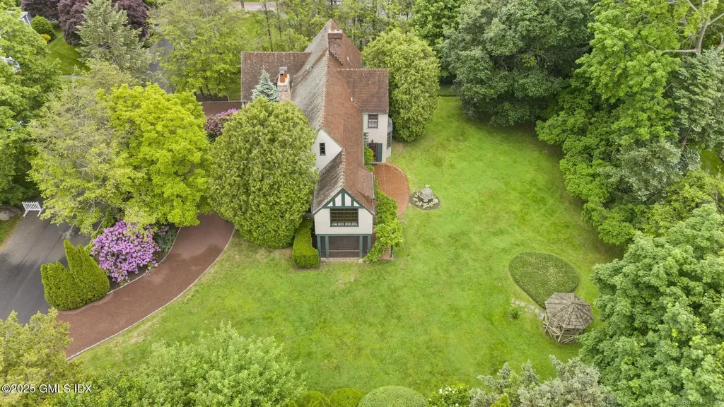 20 Cook Road Stamford CT 06902