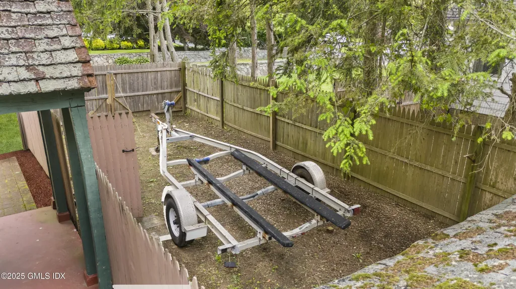 20 Cook Road Stamford CT 06902