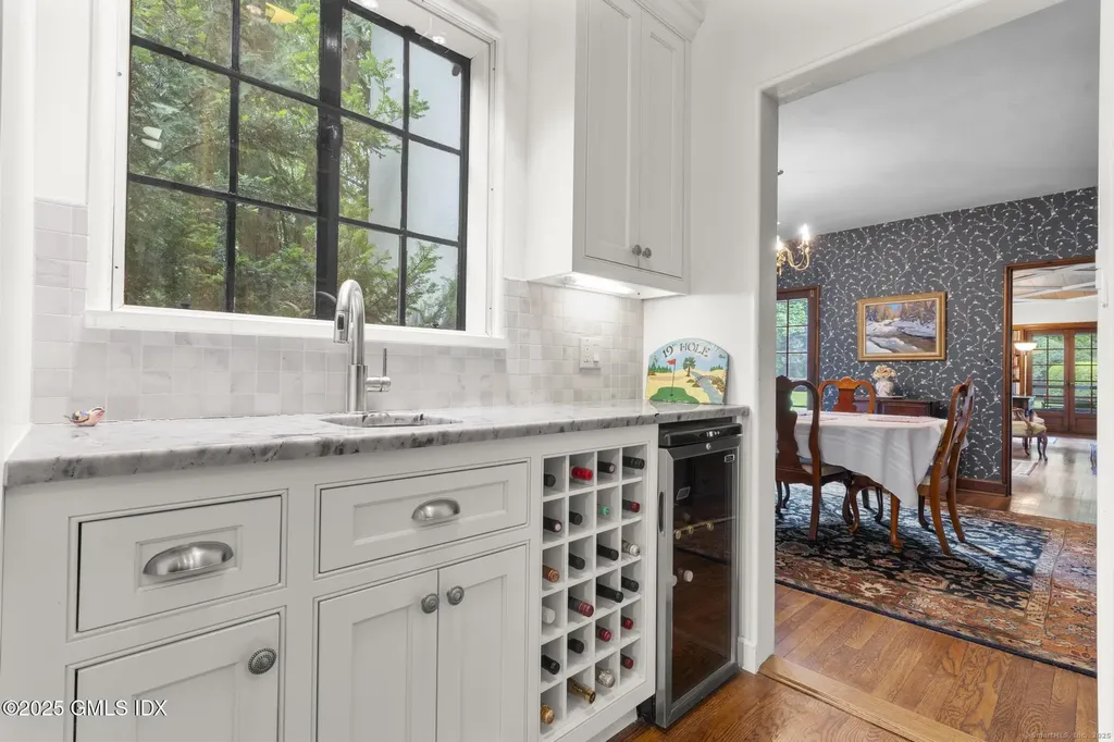 20 Cook Road Stamford CT 06902