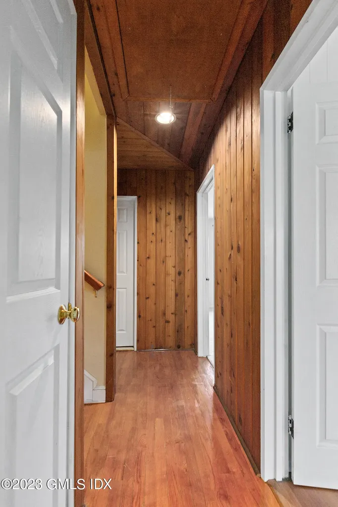 2 Walker Court Greenwich CT 06831