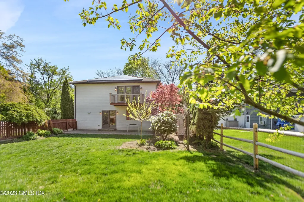 2 Walker Court Greenwich CT 06831