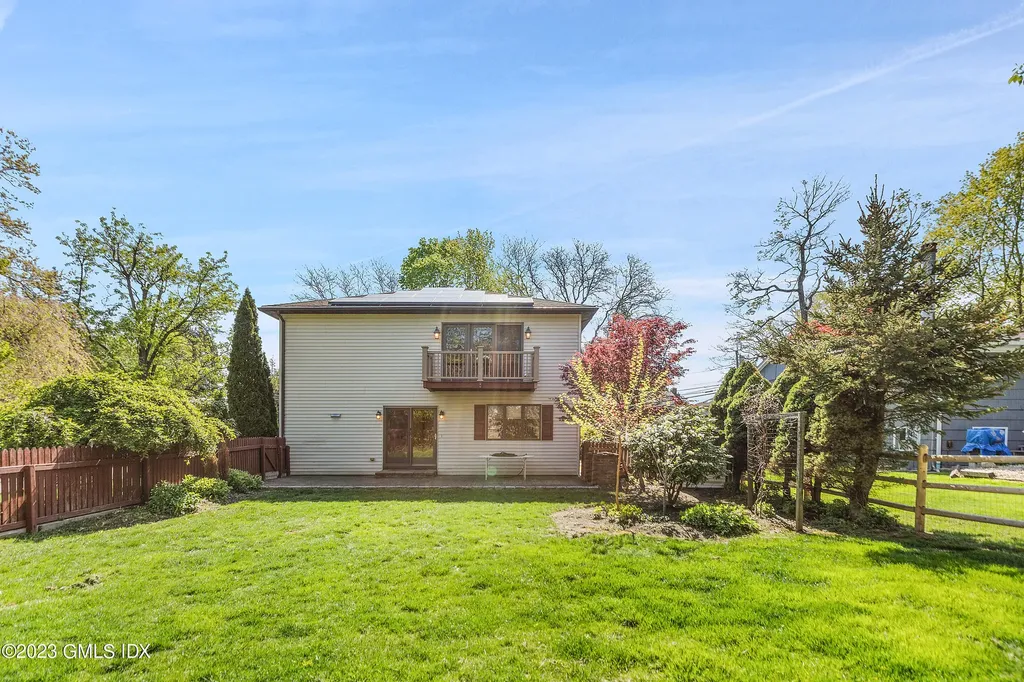 2 Walker Court Greenwich CT 06831