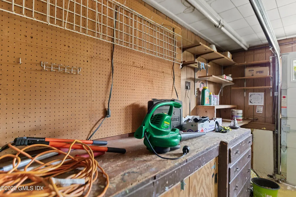 2 Walker Court Greenwich CT 06831