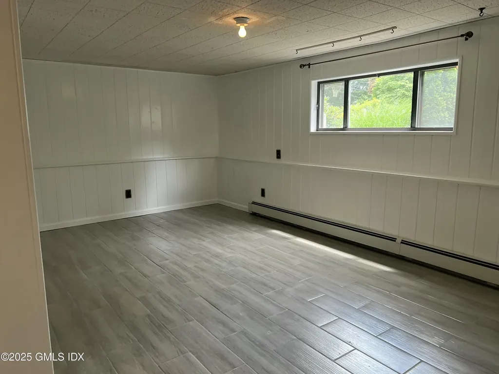 2 Walker Court Greenwich CT 06831