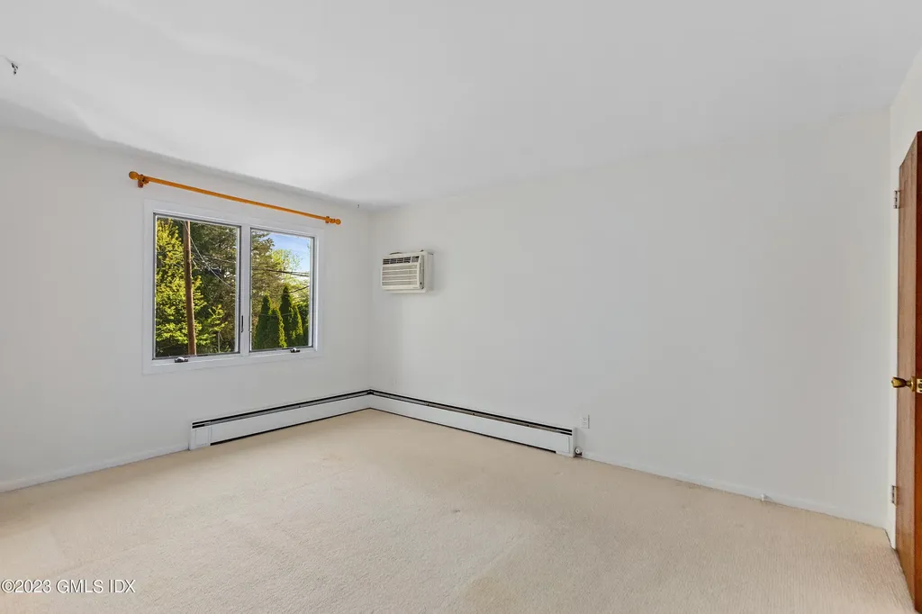 2 Walker Court Greenwich CT 06831