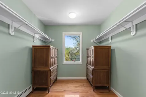 2 Walker Court Greenwich CT 06831