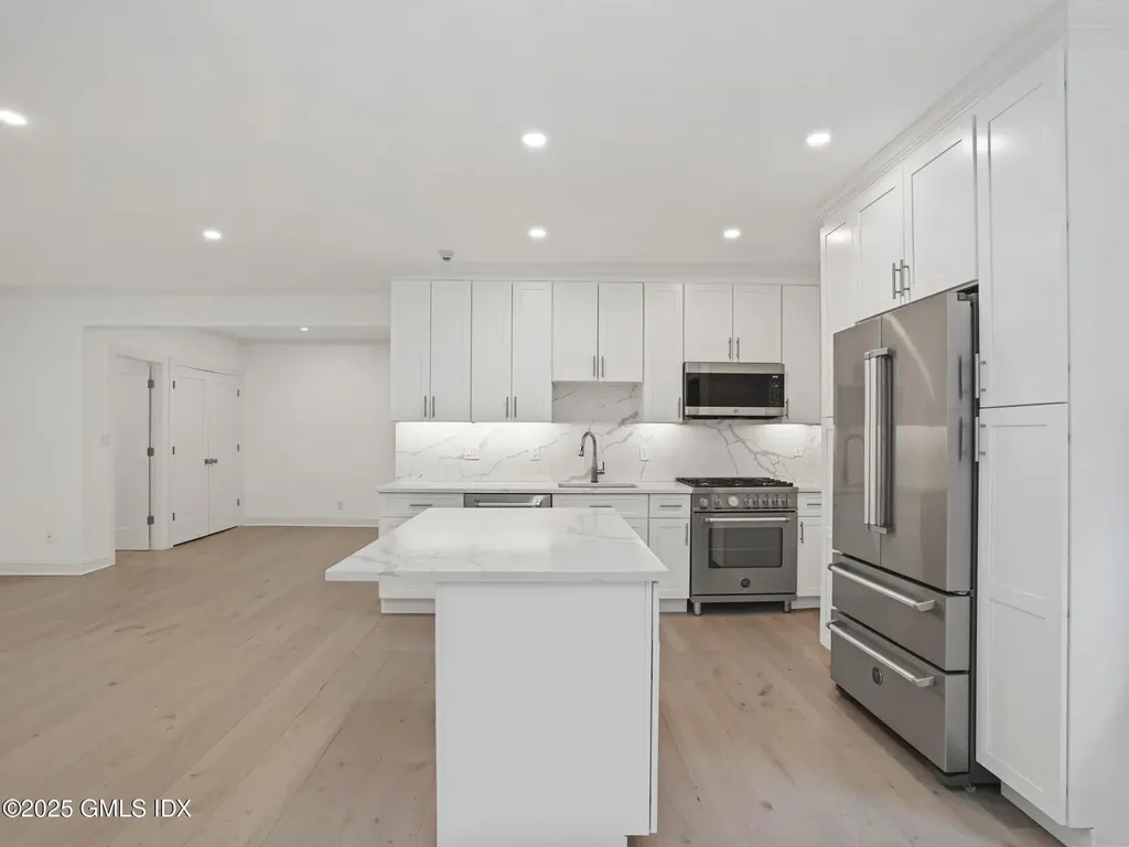 20 Church Street Greenwich CT 06830