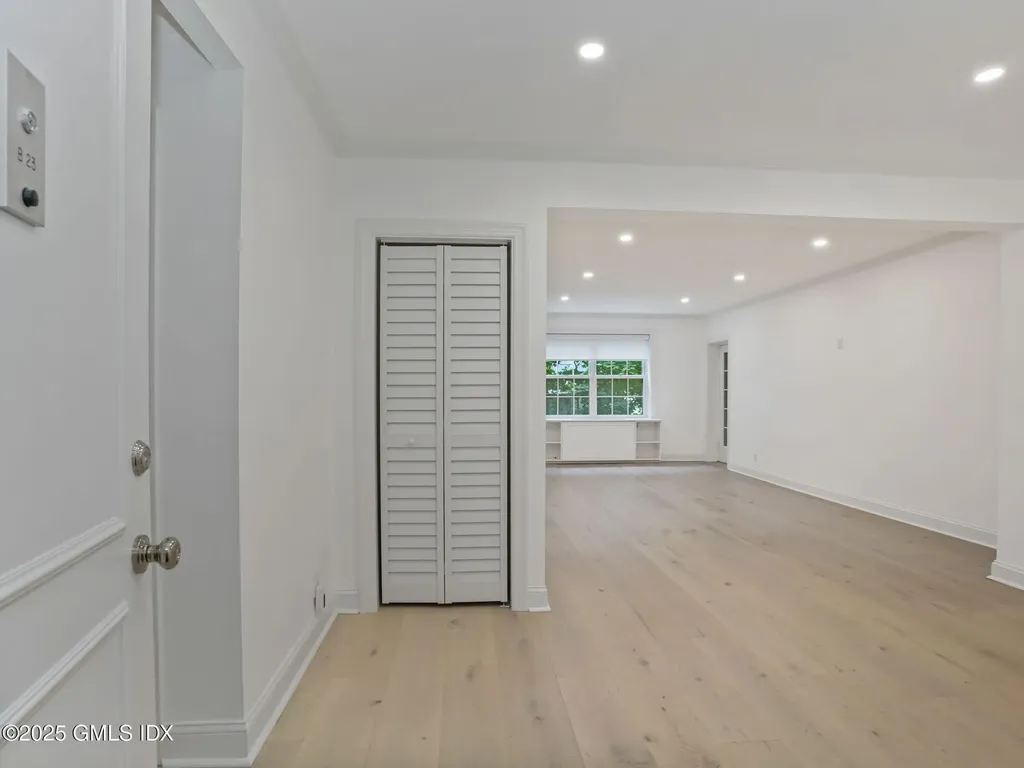 20 Church Street Greenwich CT 06830