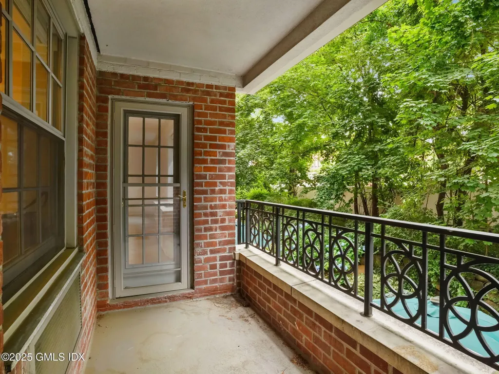 20 Church Street Greenwich CT 06830