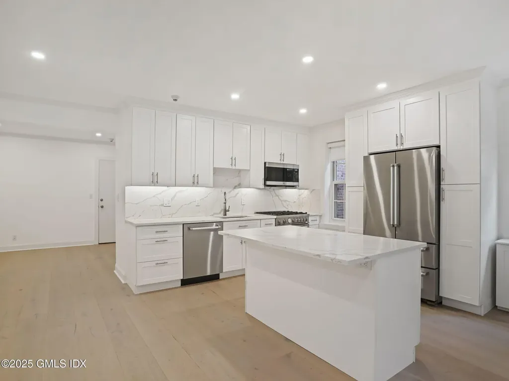 20 Church Street Greenwich CT 06830