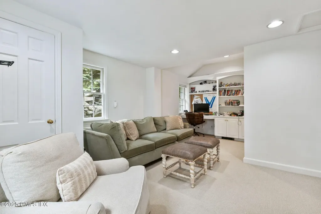 160 Stanwich Road Greenwich CT 06830