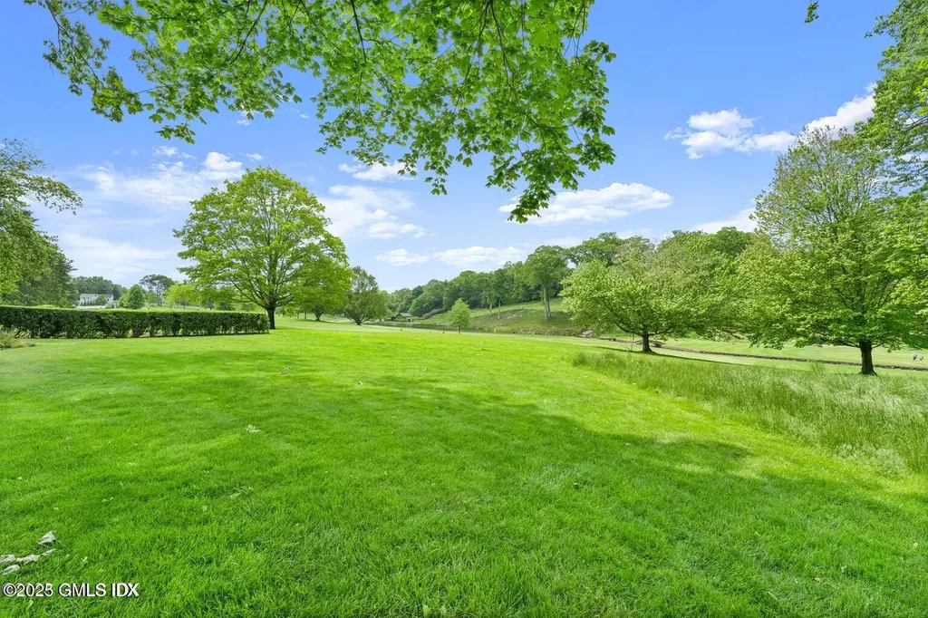 160 Stanwich Road Greenwich CT 06830