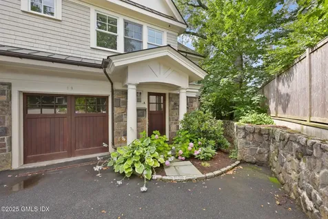 19 Woodland Drive Greenwich CT 06830