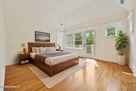 19 Woodland Drive Greenwich CT 06830