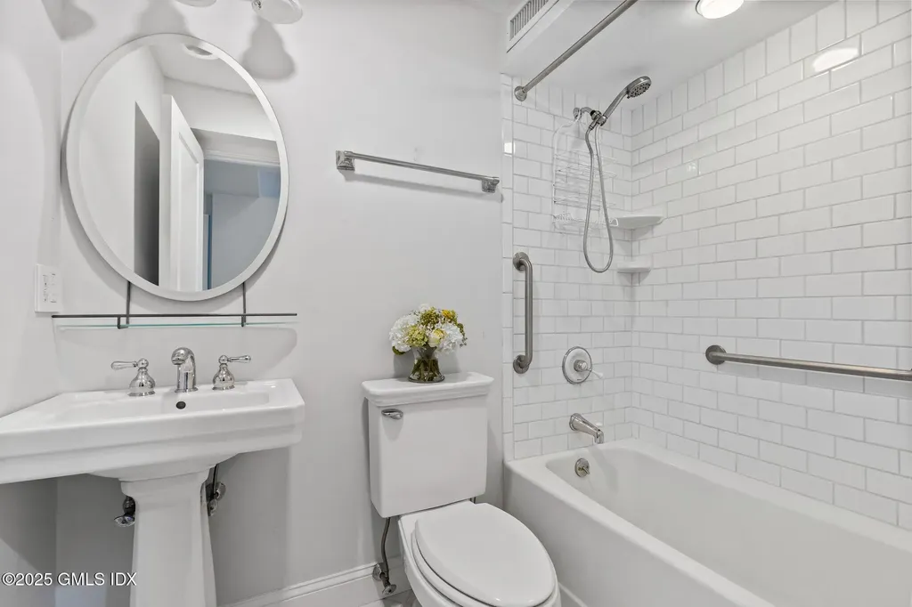 44 Valley Road Cos Cob CT 06807