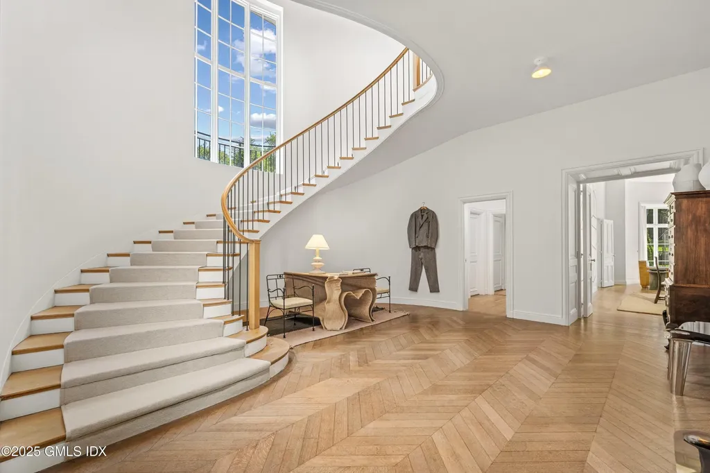 104 Dans Highway New Canaan CT 06840