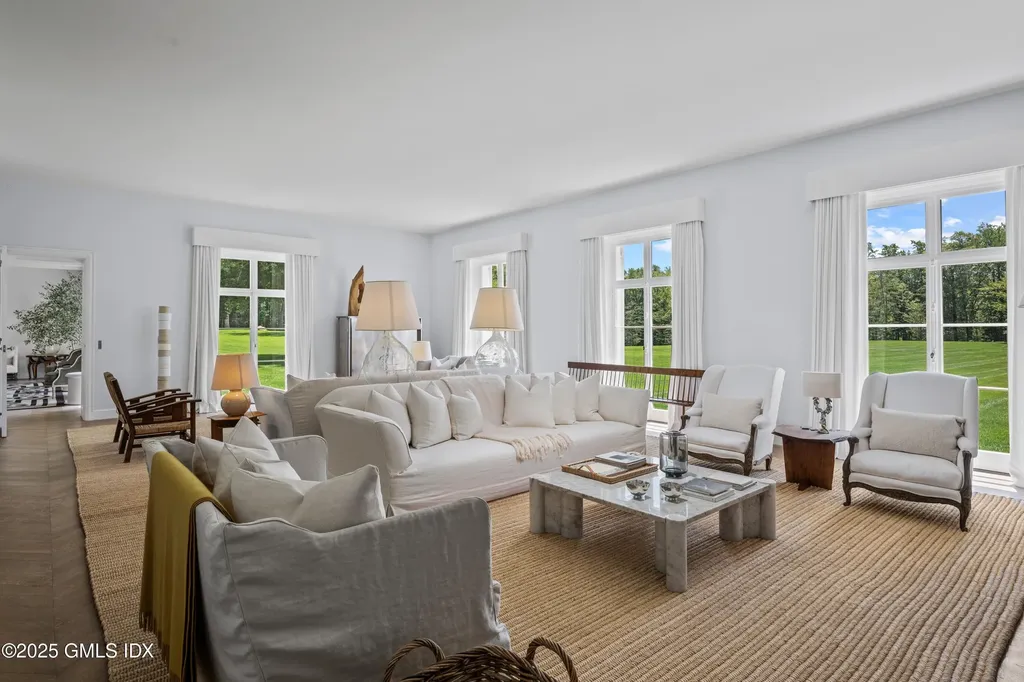 104 Dans Highway New Canaan CT 06840