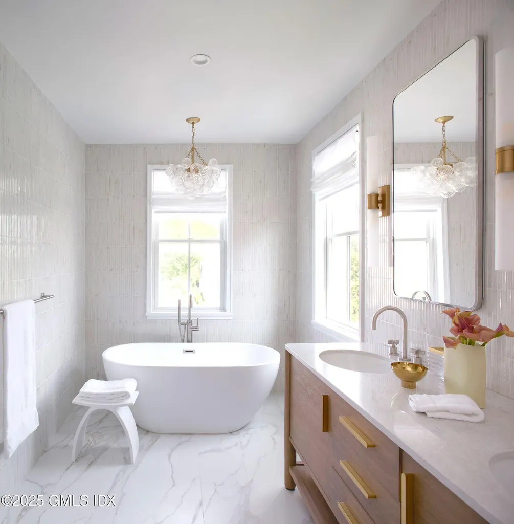 21 Ridge Street Greenwich CT 06830