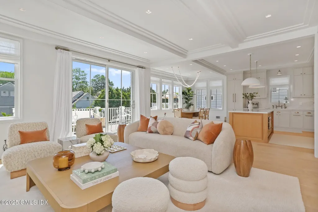 21 Ridge Street Greenwich CT 06830