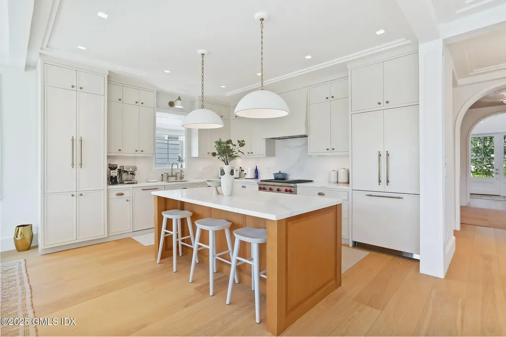 21 Ridge Street Greenwich CT 06830