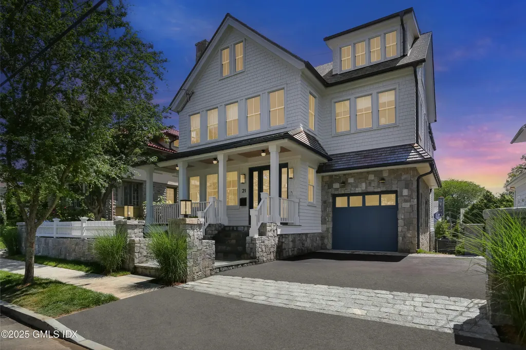 21 Ridge Street Greenwich CT 06830