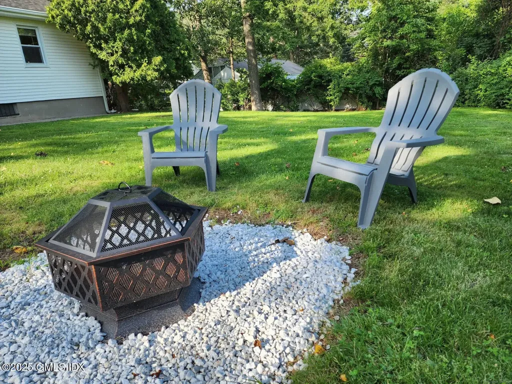 182 Turner Road Stamford CT 06905