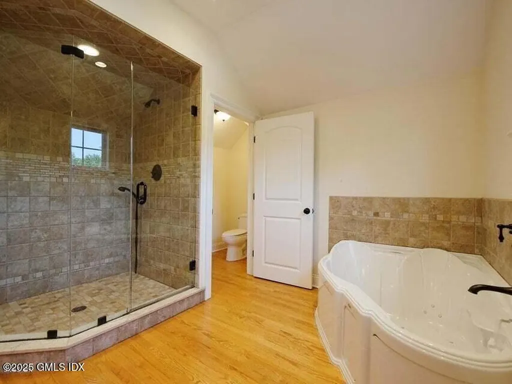 16 Orchard Place Greenwich CT 06830