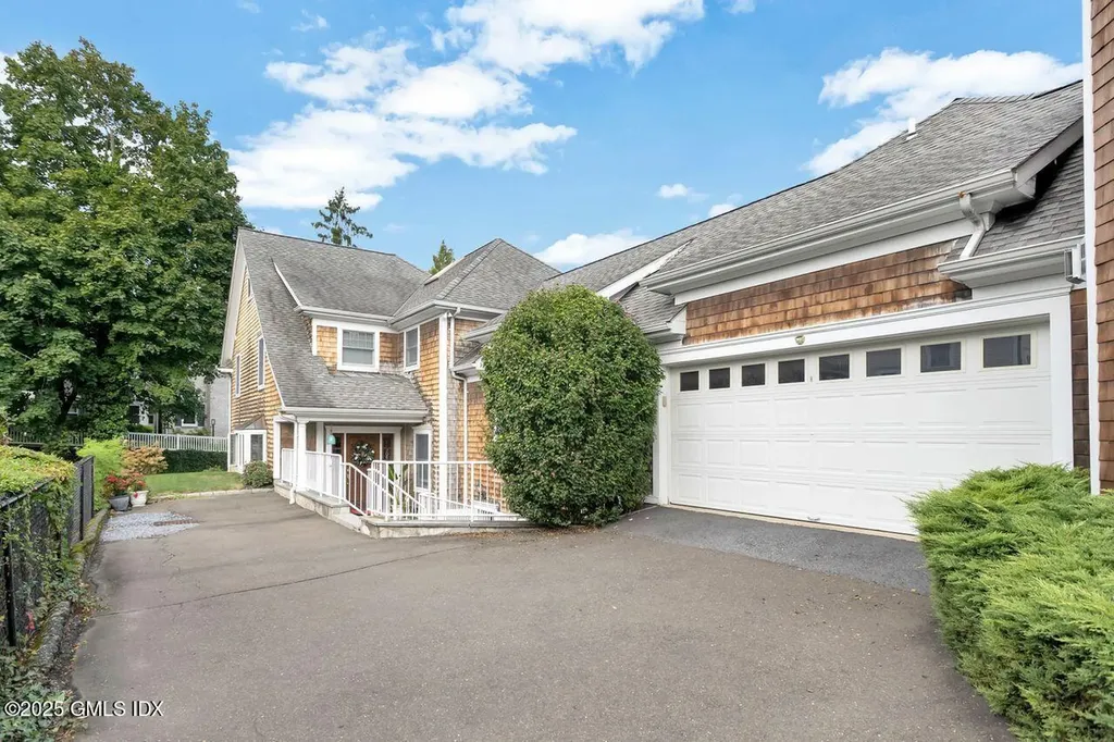 16 Orchard Place Greenwich CT 06830