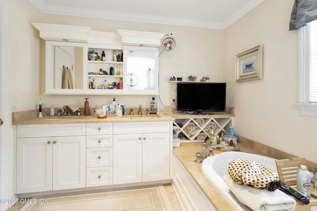 16 Orchard Place Greenwich CT 06830