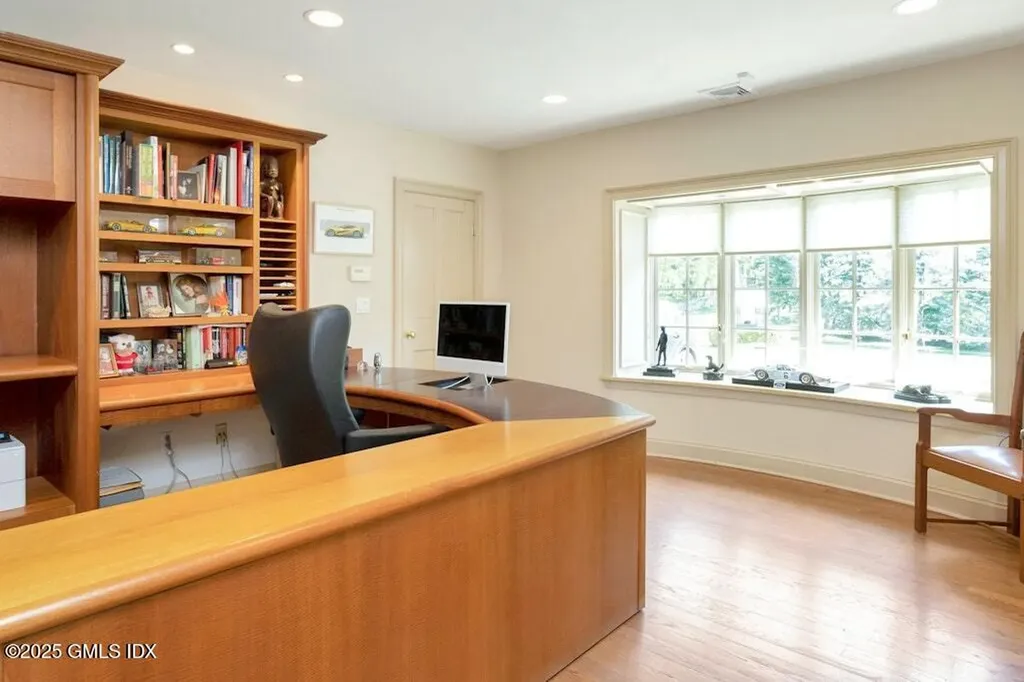 176 Bedford Road Greenwich CT 06831