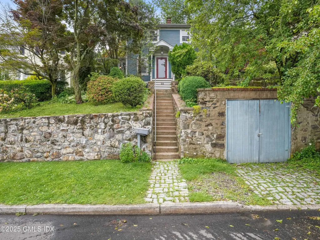 58 Riverdale Avenue Greenwich CT 06831