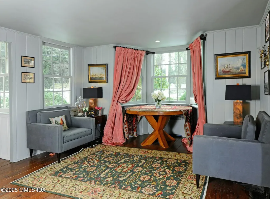 331 Round Hill Road Greenwich CT 06831