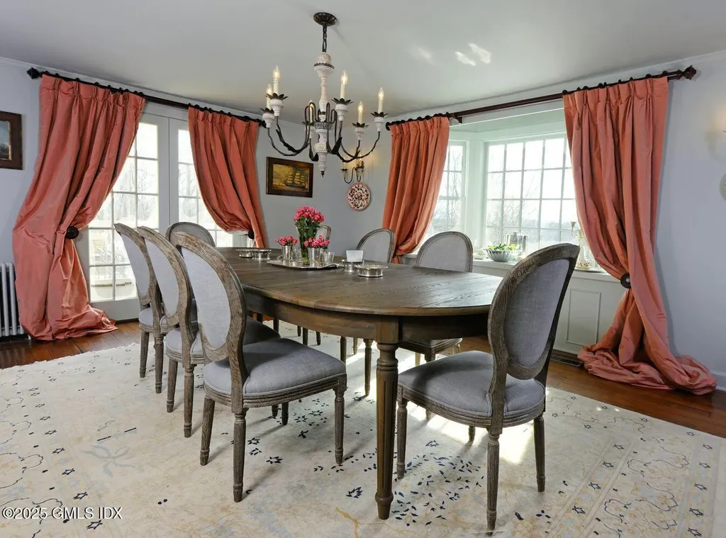 331 Round Hill Road Greenwich CT 06831