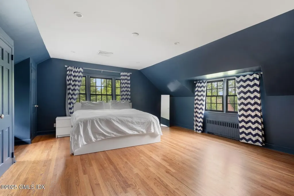 331 Round Hill Road Greenwich CT 06831