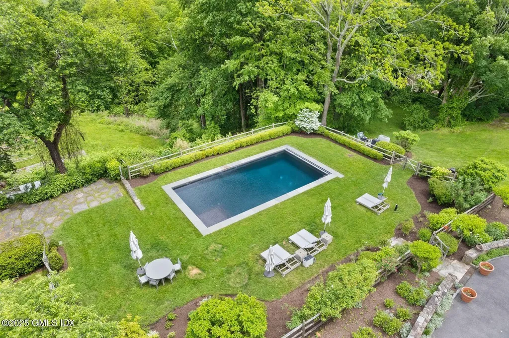 331 Round Hill Road Greenwich CT 06831