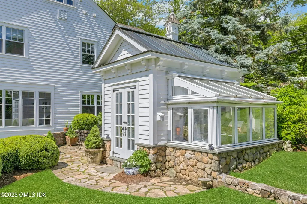 30 Buckfield Lane Greenwich CT 06831
