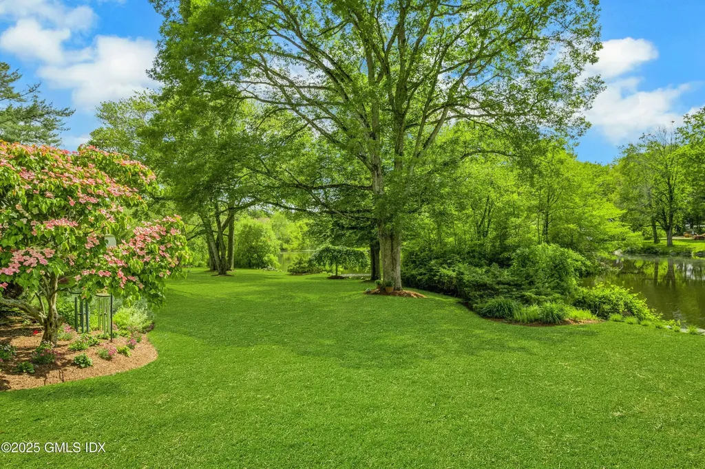30 Buckfield Lane Greenwich CT 06831