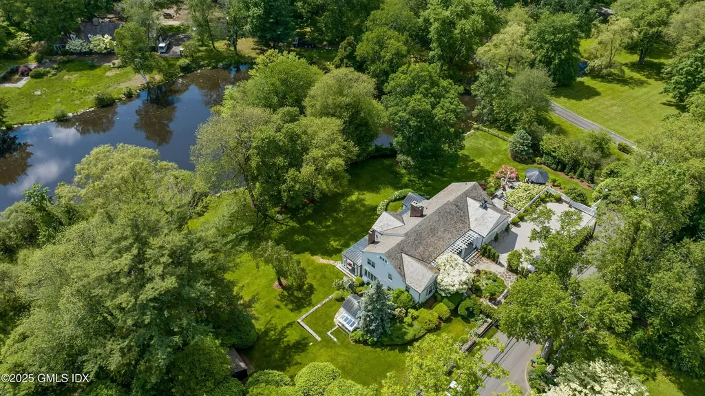 30 Buckfield Lane Greenwich CT 06831