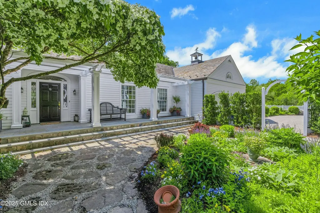 30 Buckfield Lane Greenwich CT 06831