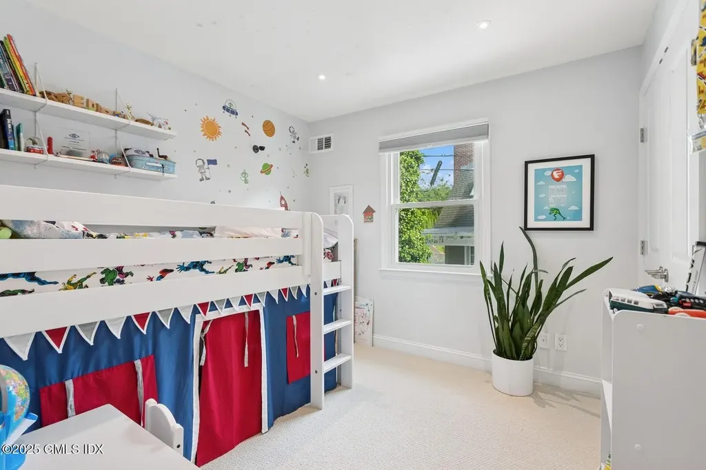 25 Indian Harbor Drive Greenwich CT 06830
